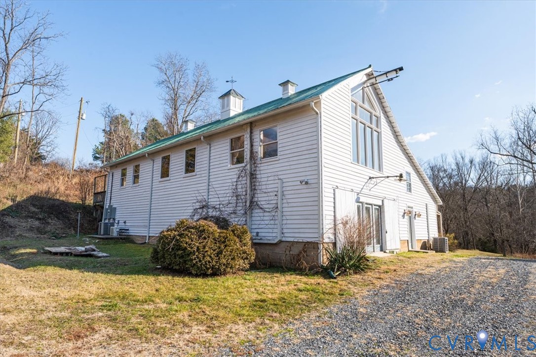 1208 Manteo Rd