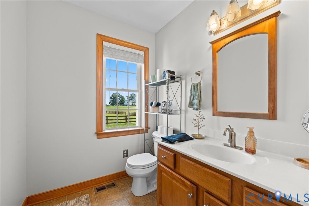3137 Trenholm Rd