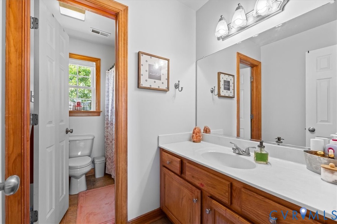3137 Trenholm Rd