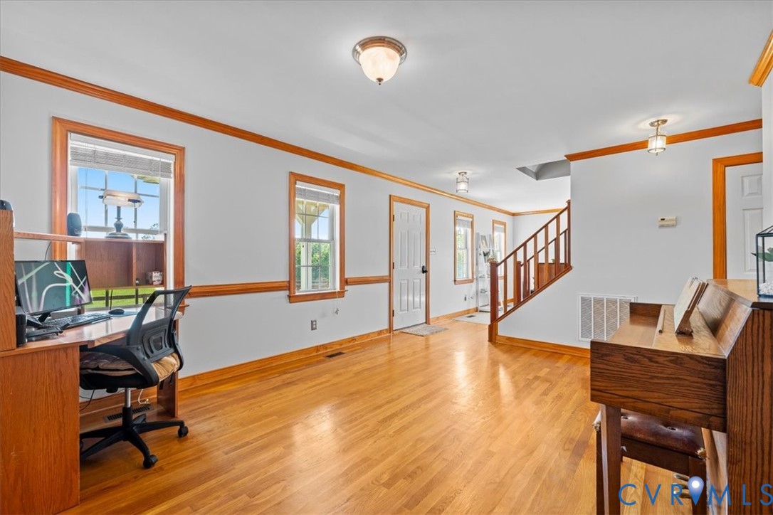3137 Trenholm Rd
