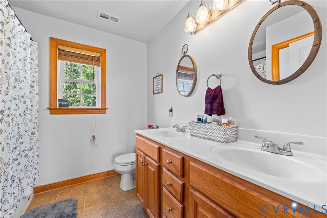 3137 Trenholm Rd