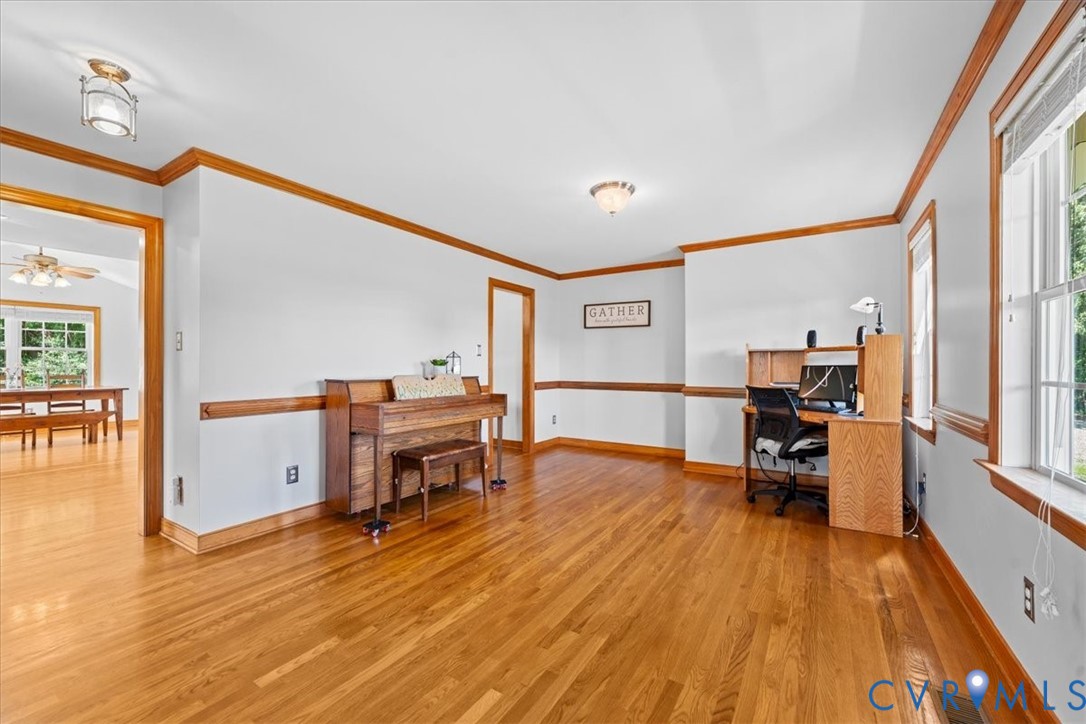 3137 Trenholm Rd