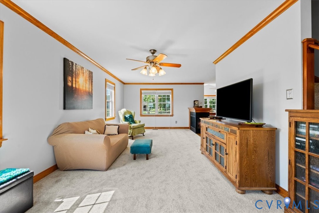 3137 Trenholm Rd