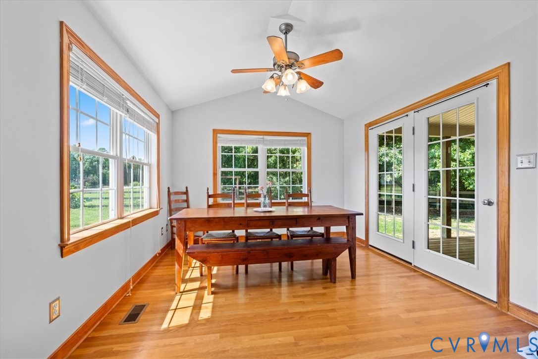 3137 Trenholm Rd