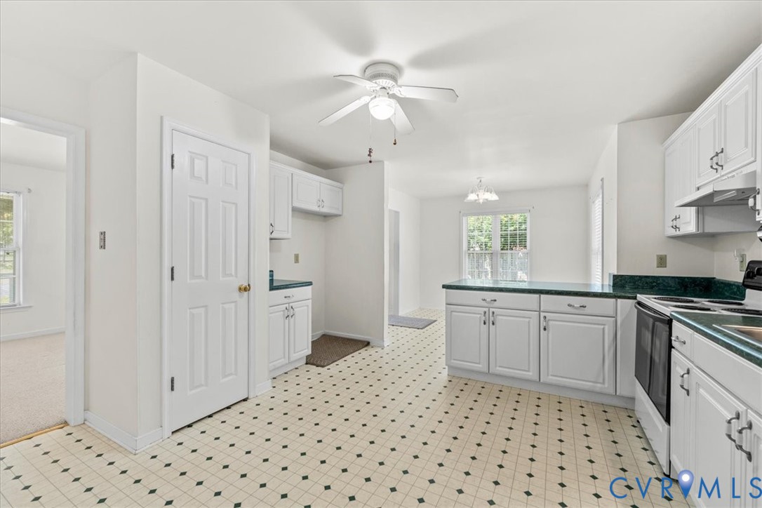 2924 Warfield Ridge Ter