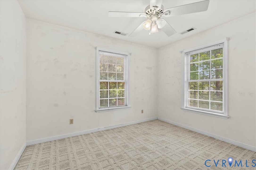 2924 Warfield Ridge Ter