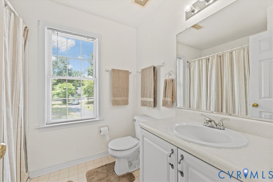 2924 Warfield Ridge Ter