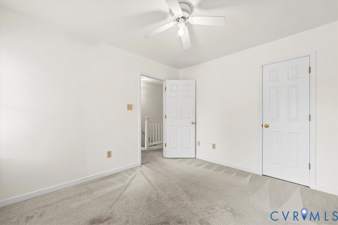 2924 Warfield Ridge Ter