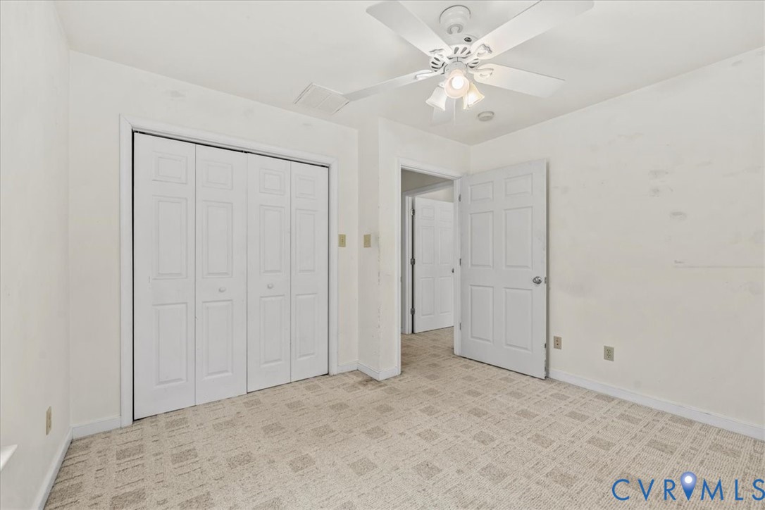 2924 Warfield Ridge Ter