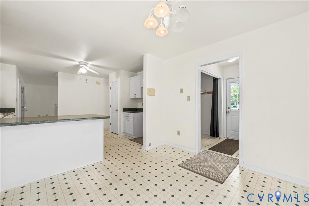 2924 Warfield Ridge Ter