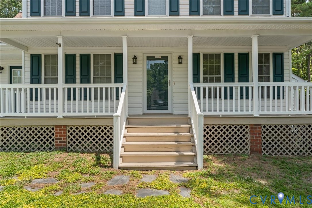 2924 Warfield Ridge Ter