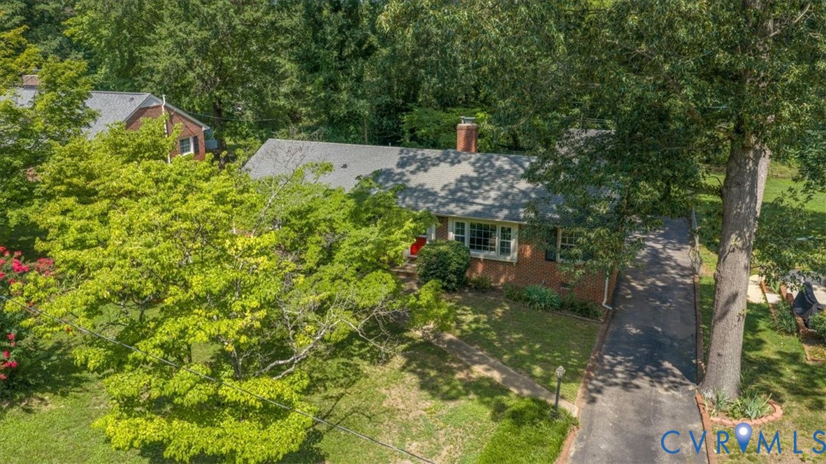 2418 Pineway Dr