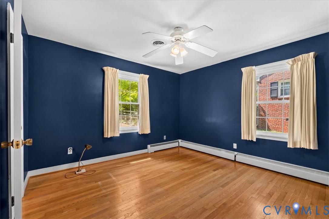 2418 Pineway Dr