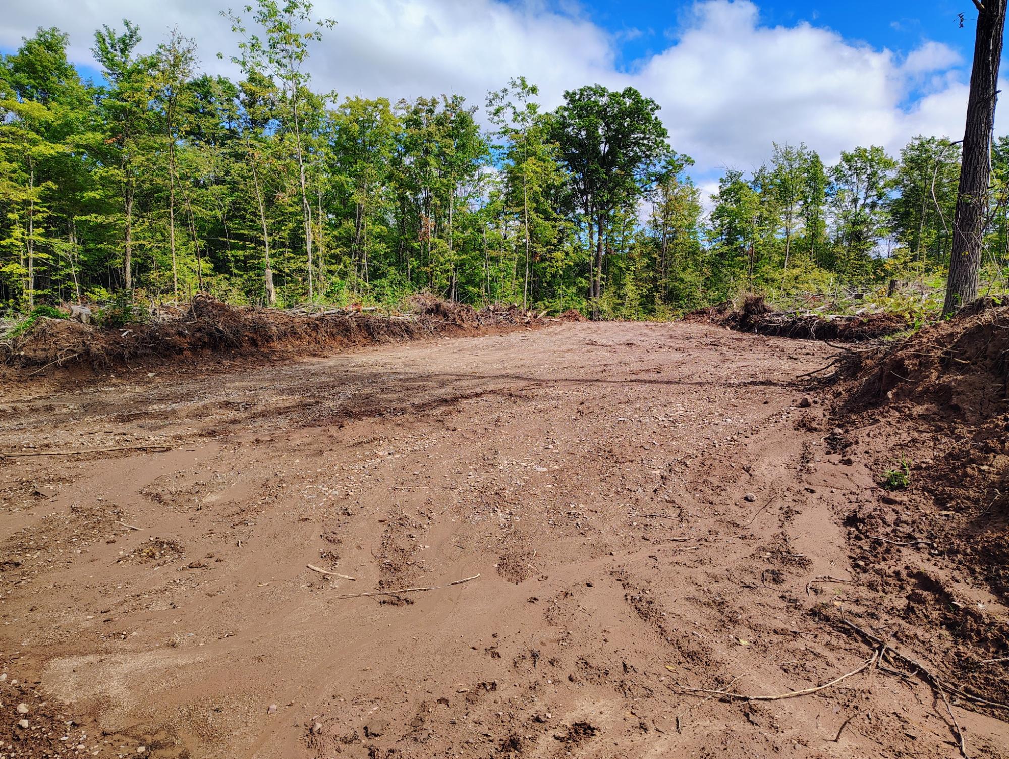 ON KORNSTEAD RD 80± acre