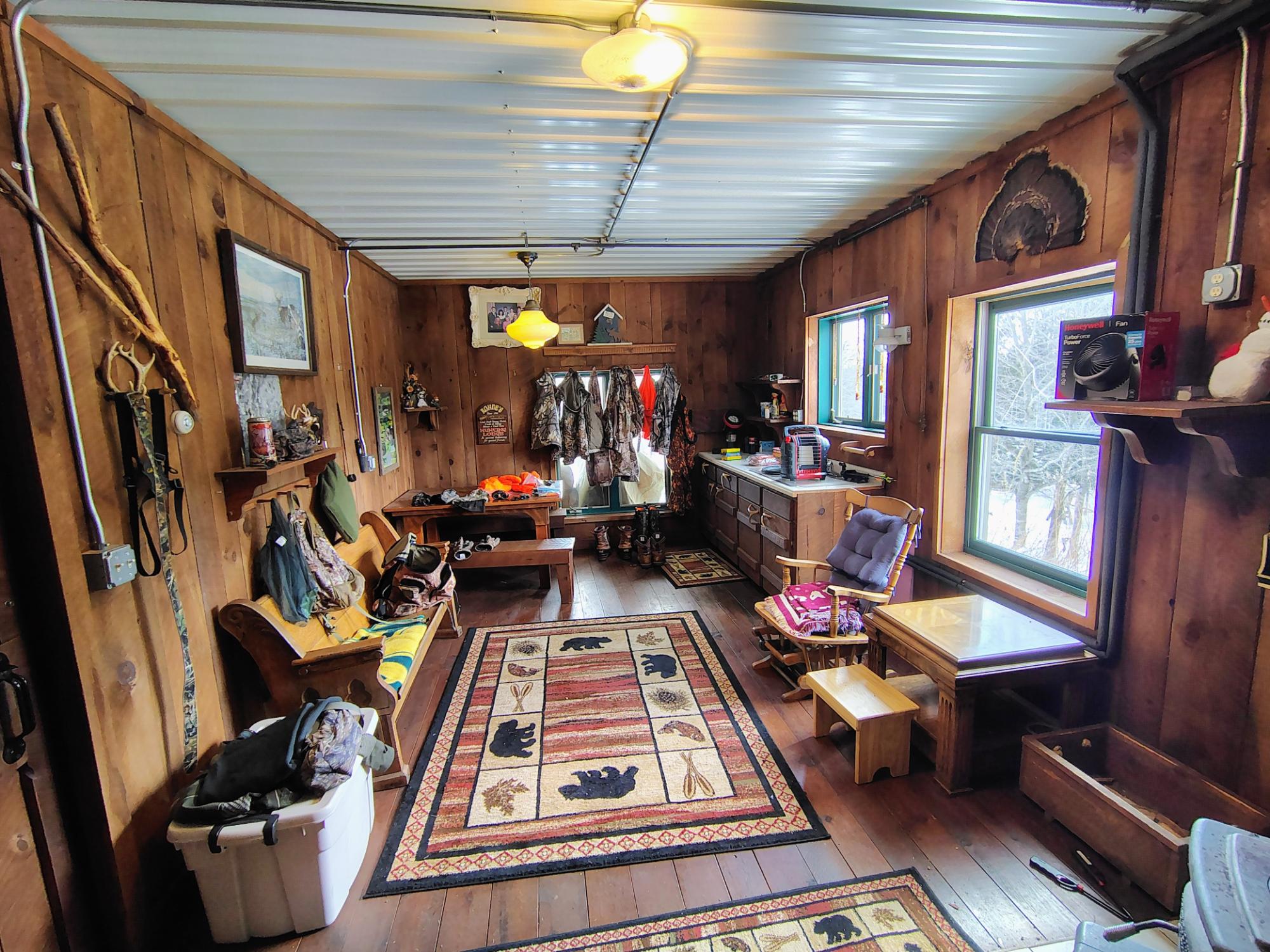 18014 GRIFFITH RD