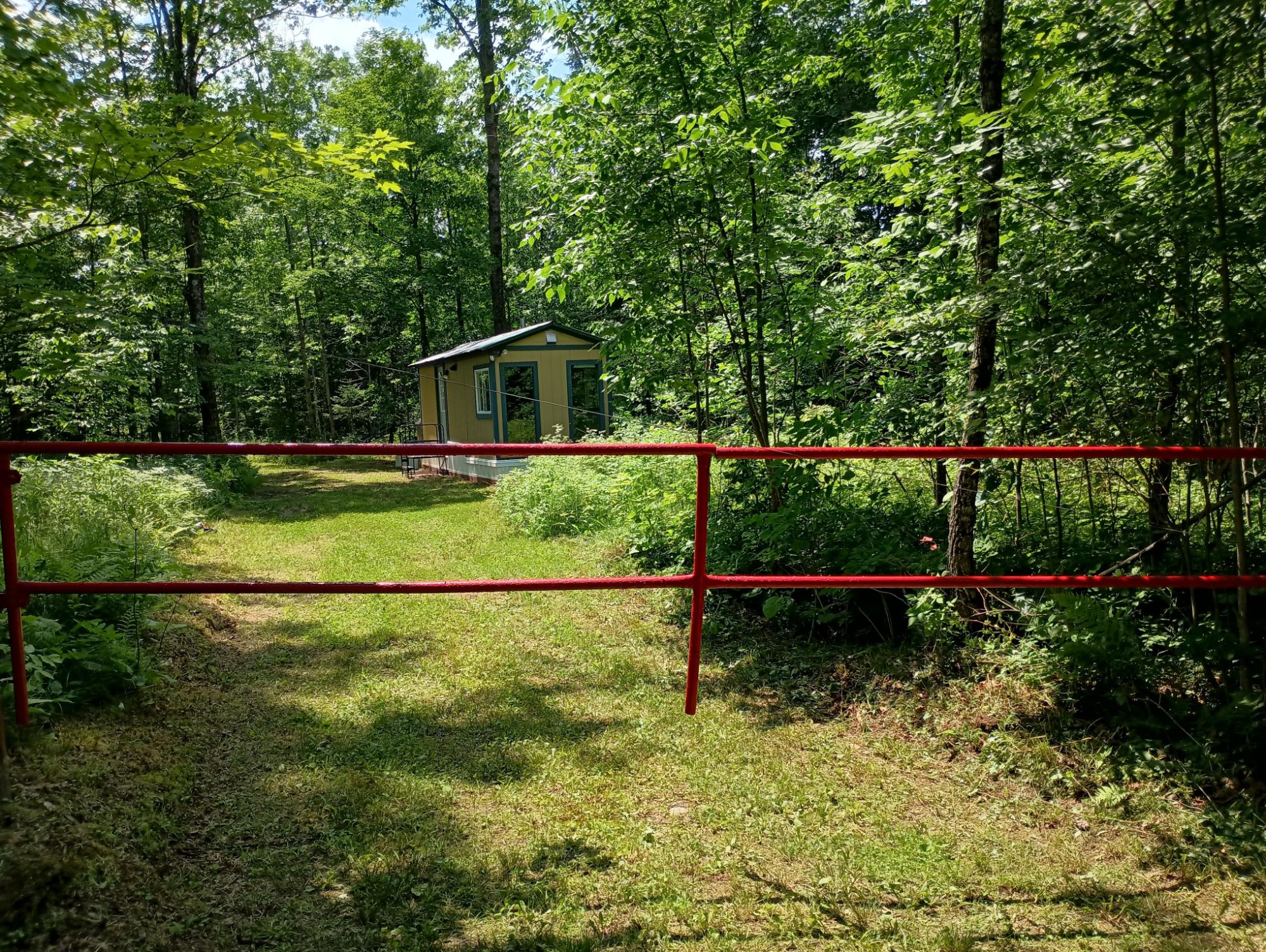 Off CREAMERY RD 40 acres