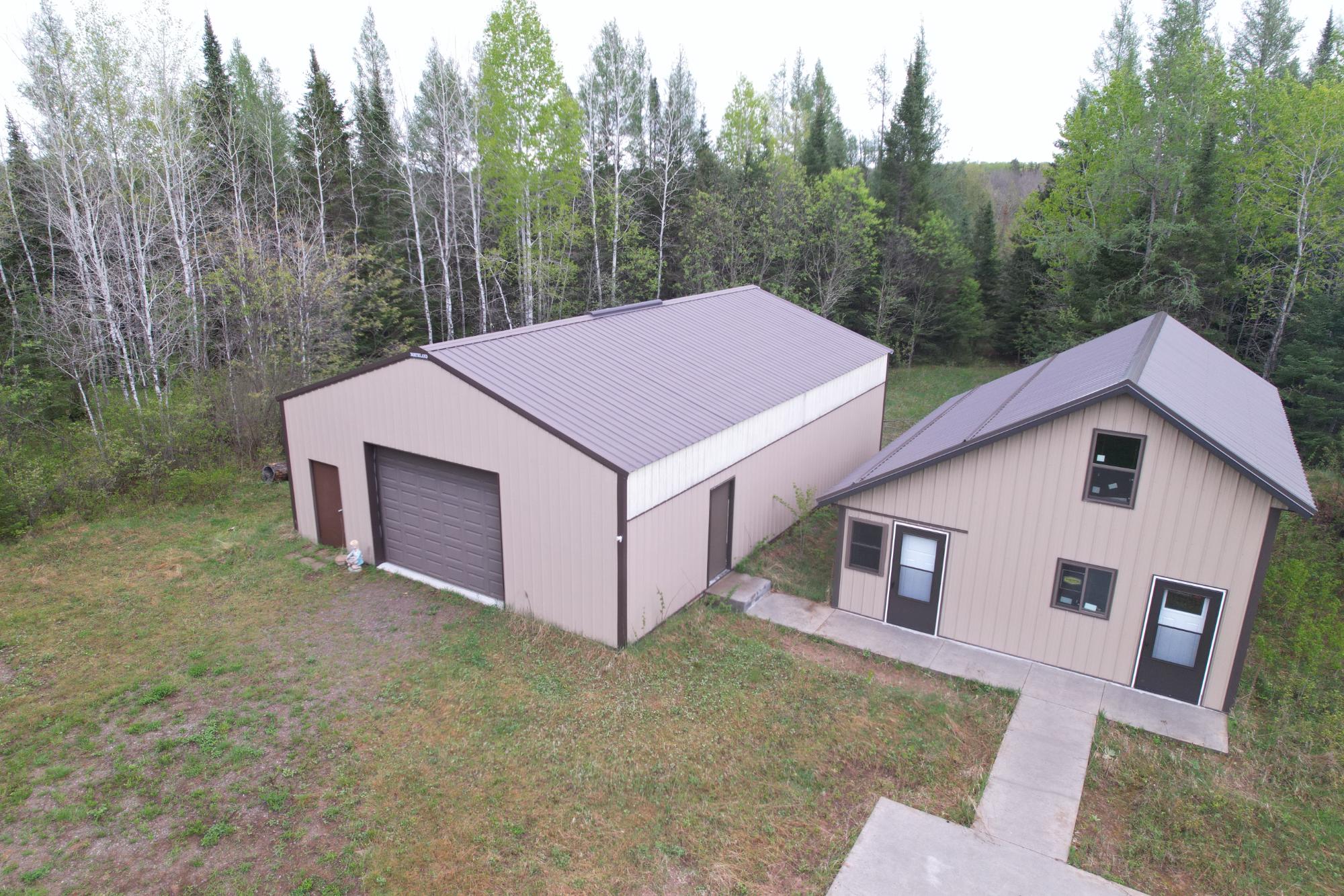 15782 RAVEN LN