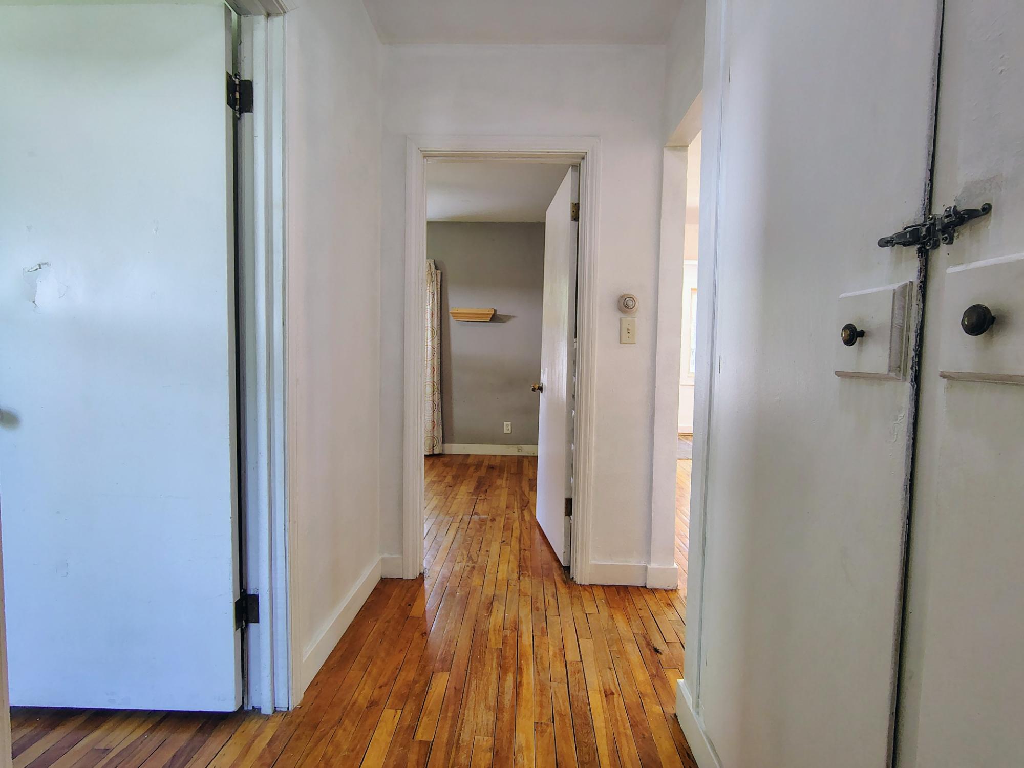 312 MAPLE ST