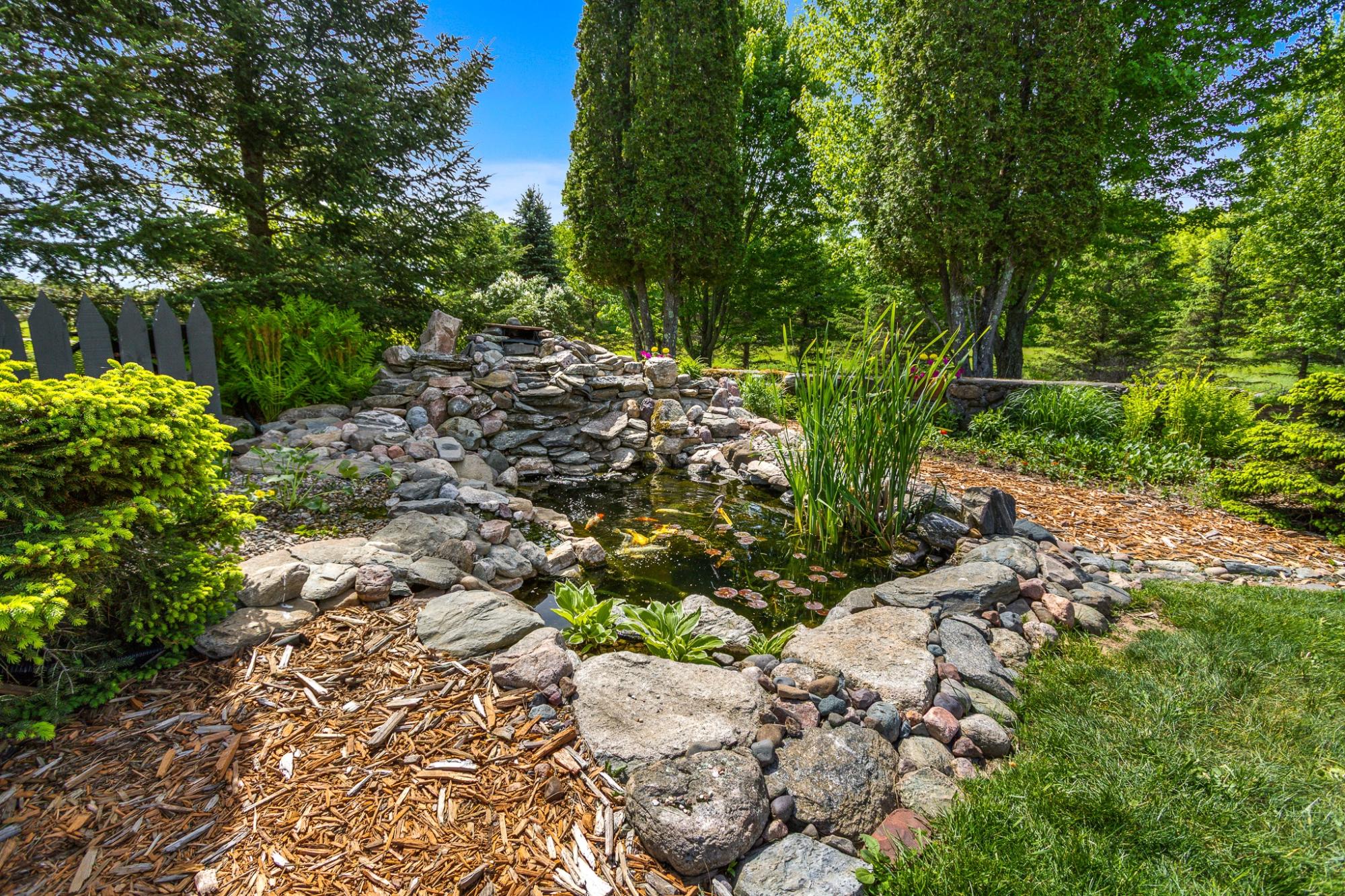 76248 BEAR LAKE RD