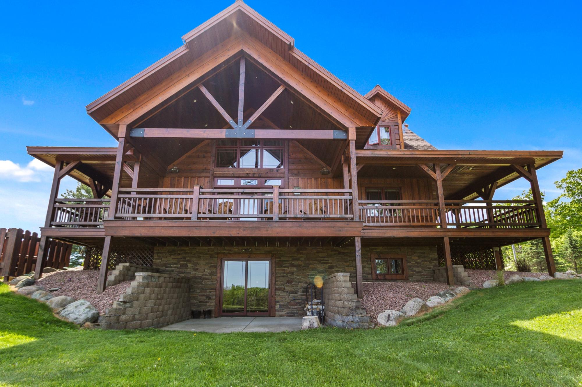 76248 BEAR LAKE RD
