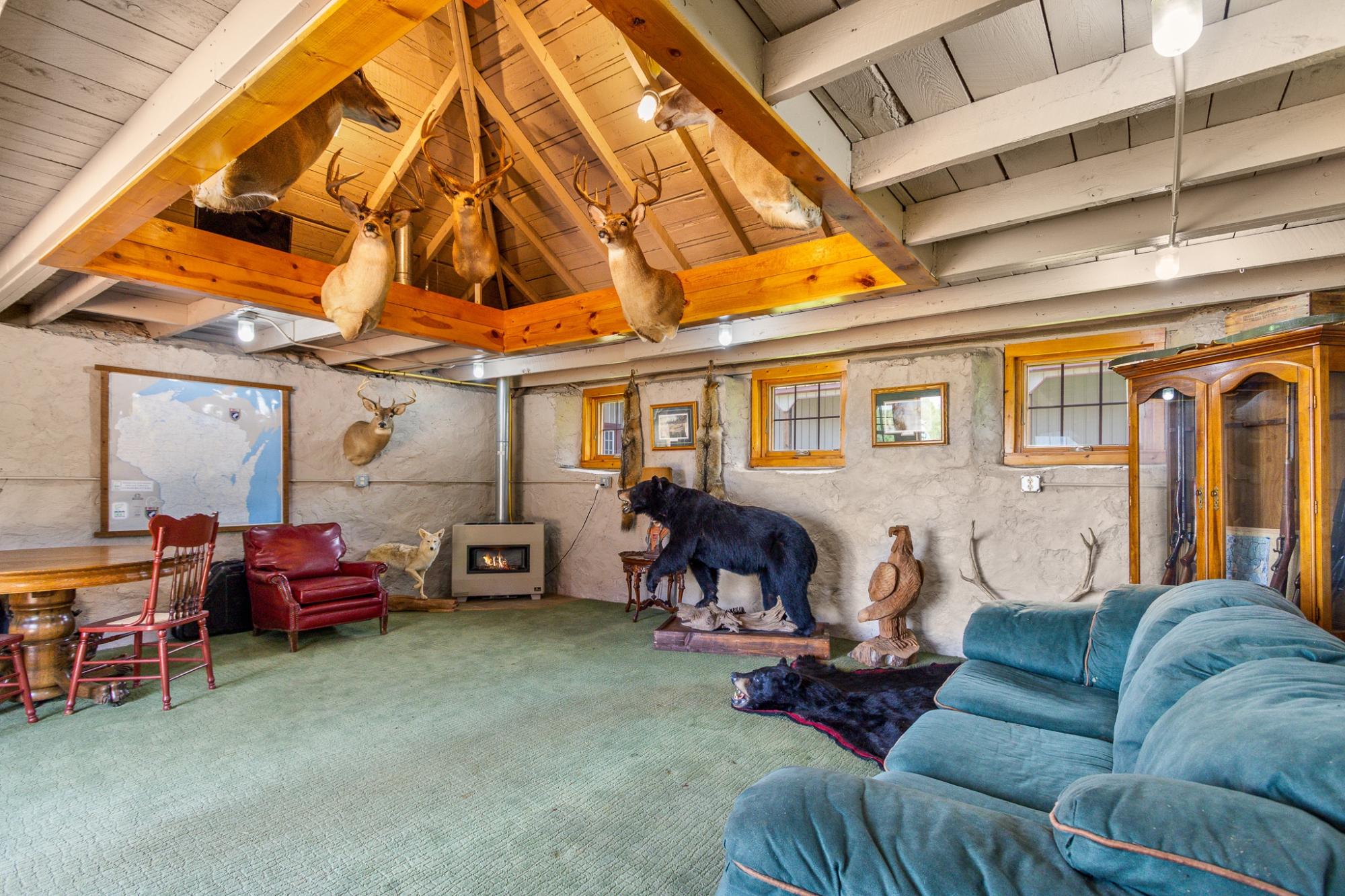 76248 BEAR LAKE RD