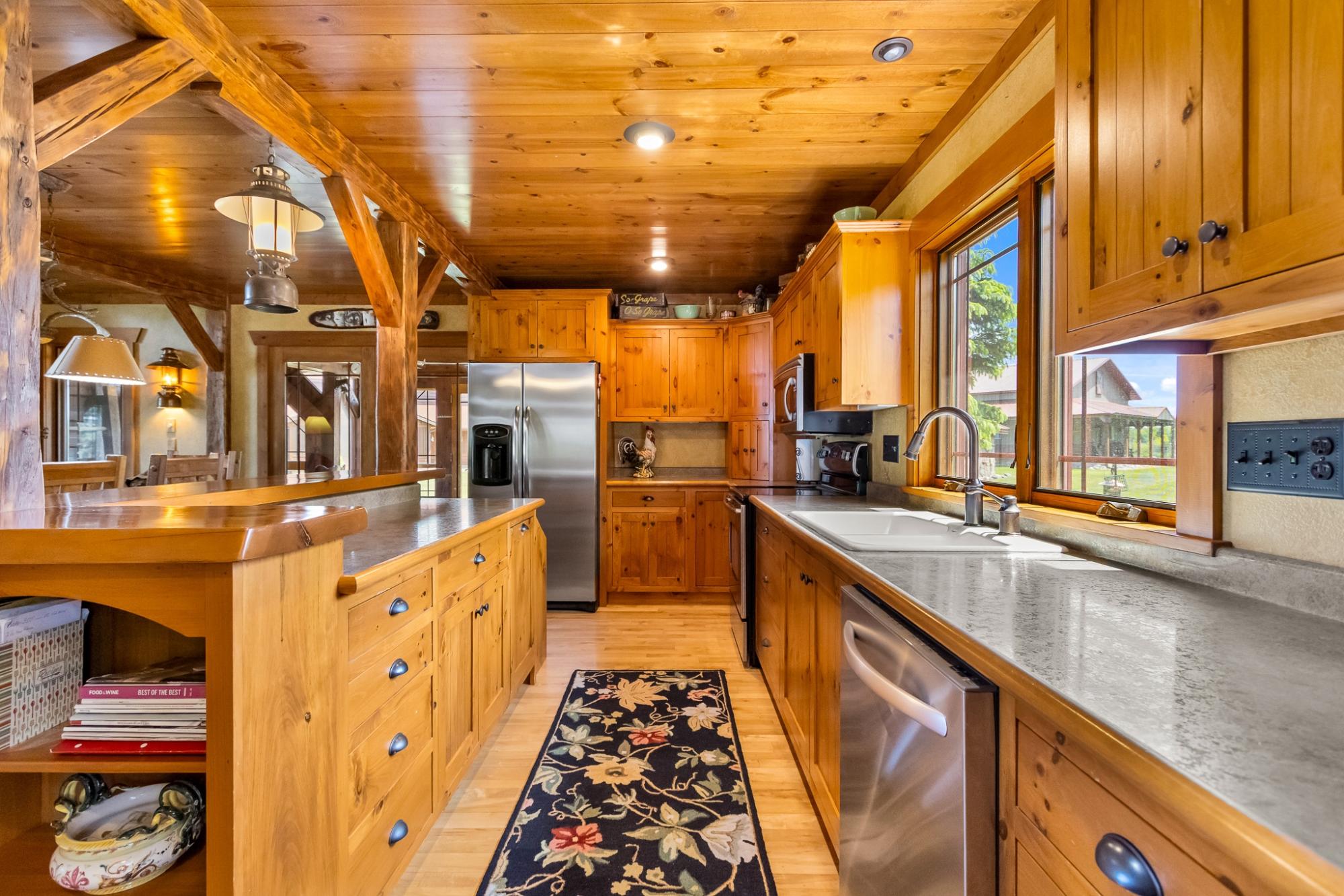 76248 BEAR LAKE RD