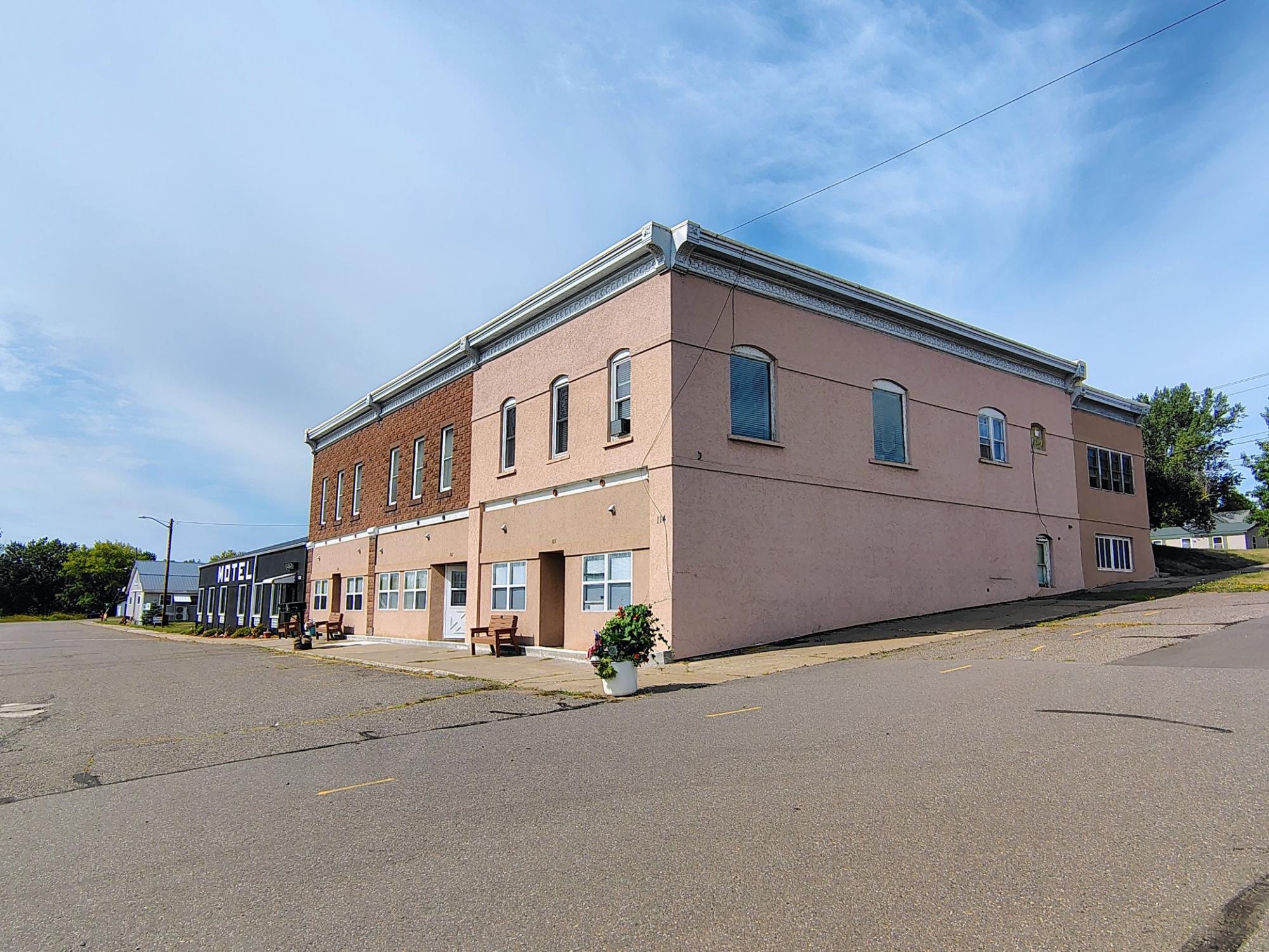 130 W 1ST ST