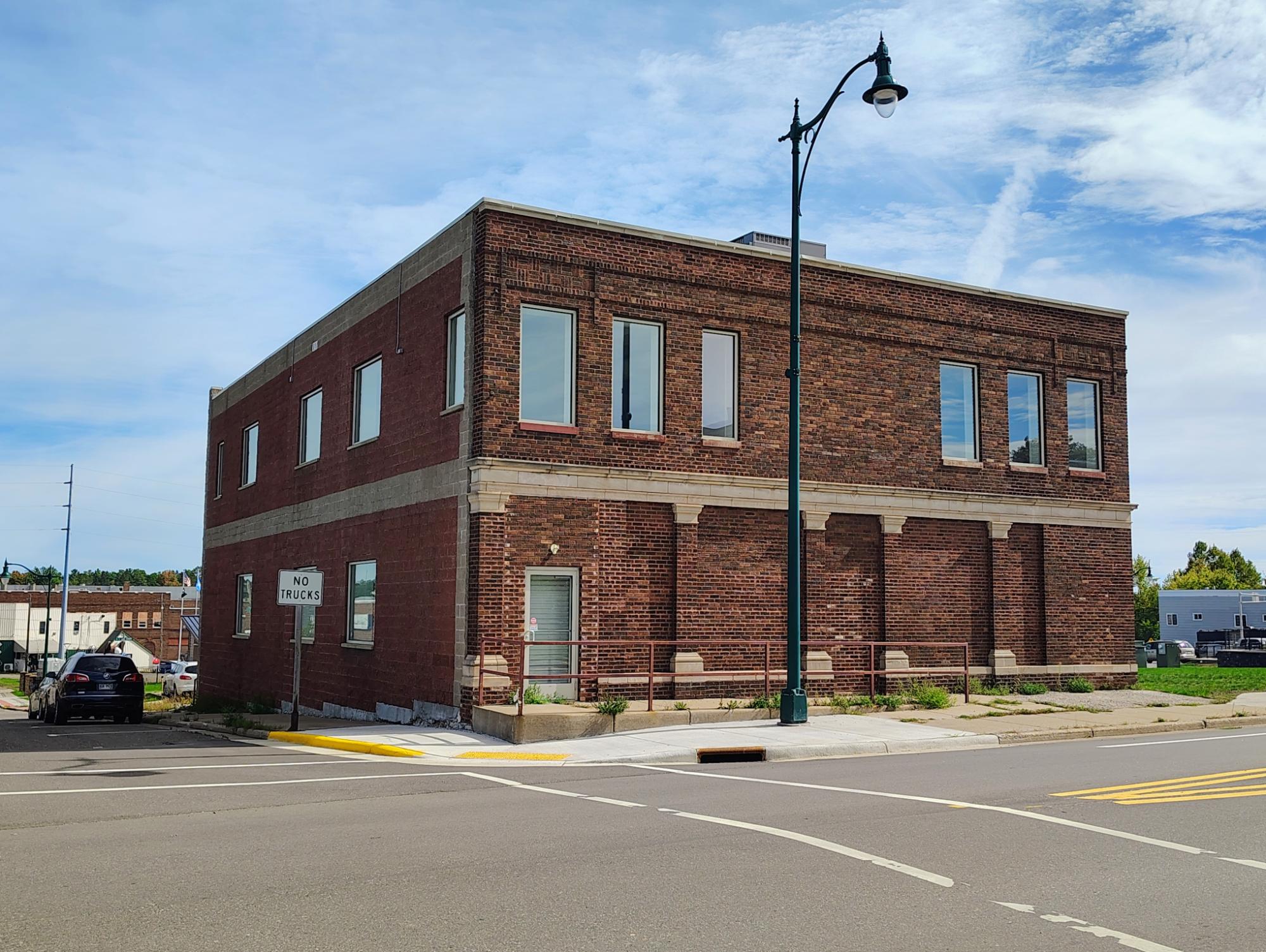 399 DIVISION ST