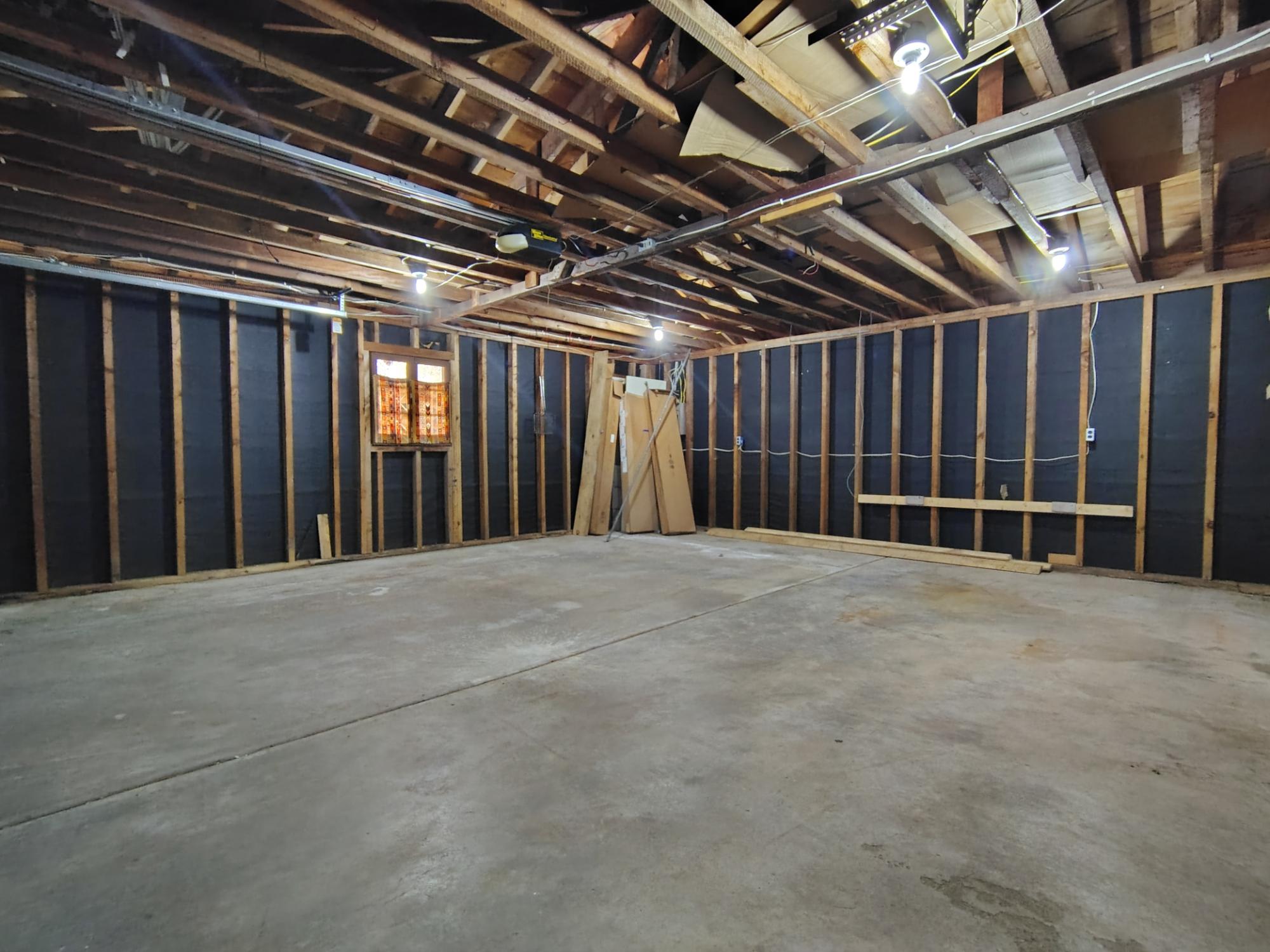 3740 W BEARSKULL RD