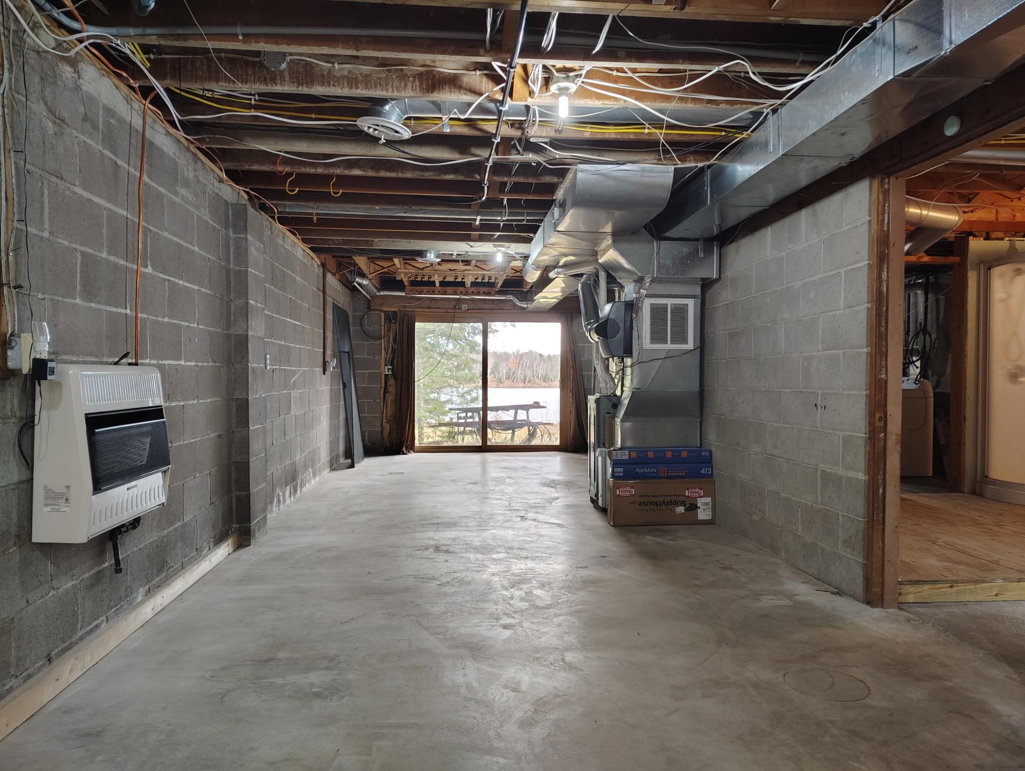 3740 W BEARSKULL RD