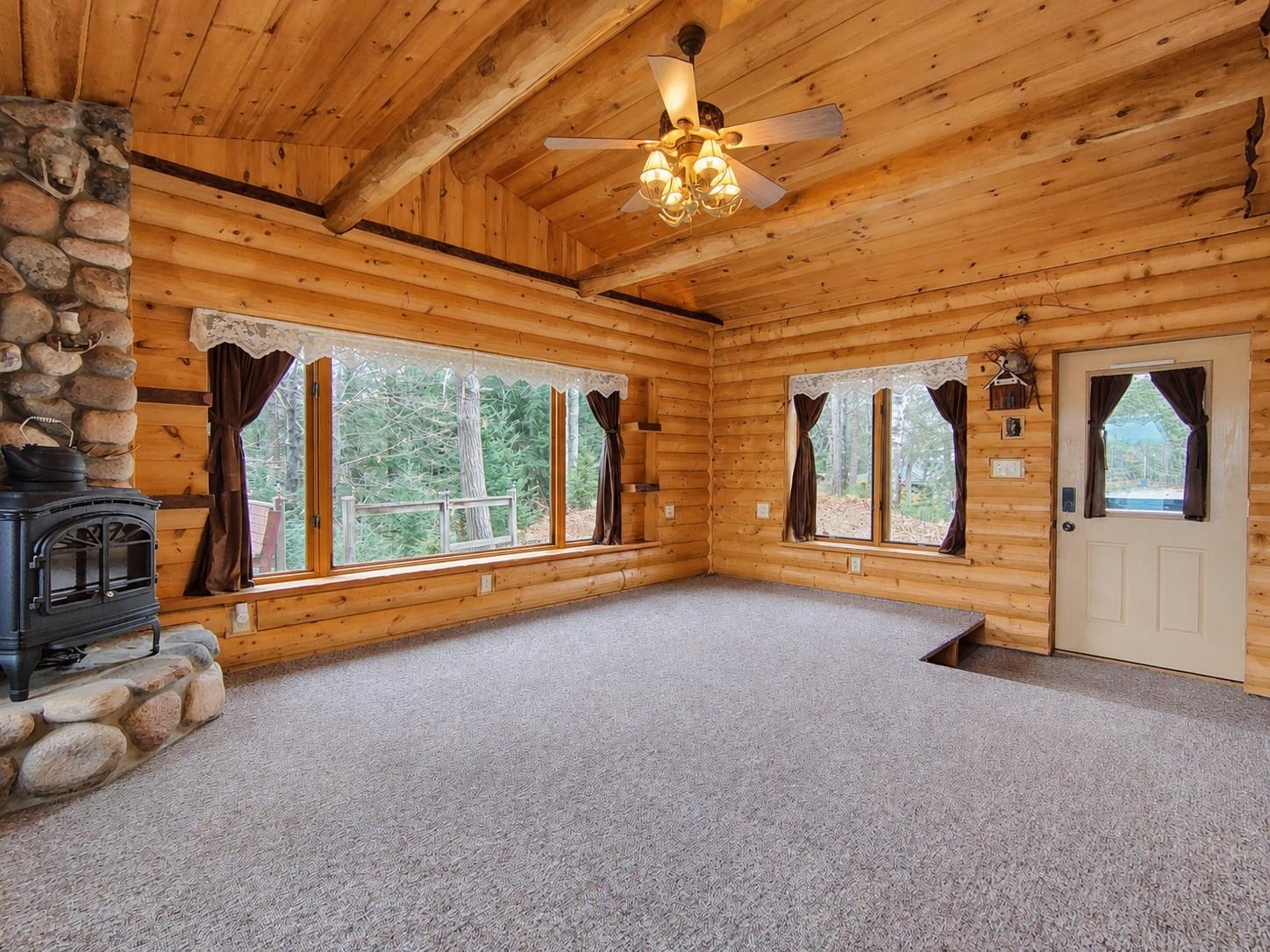 3740 W BEARSKULL RD