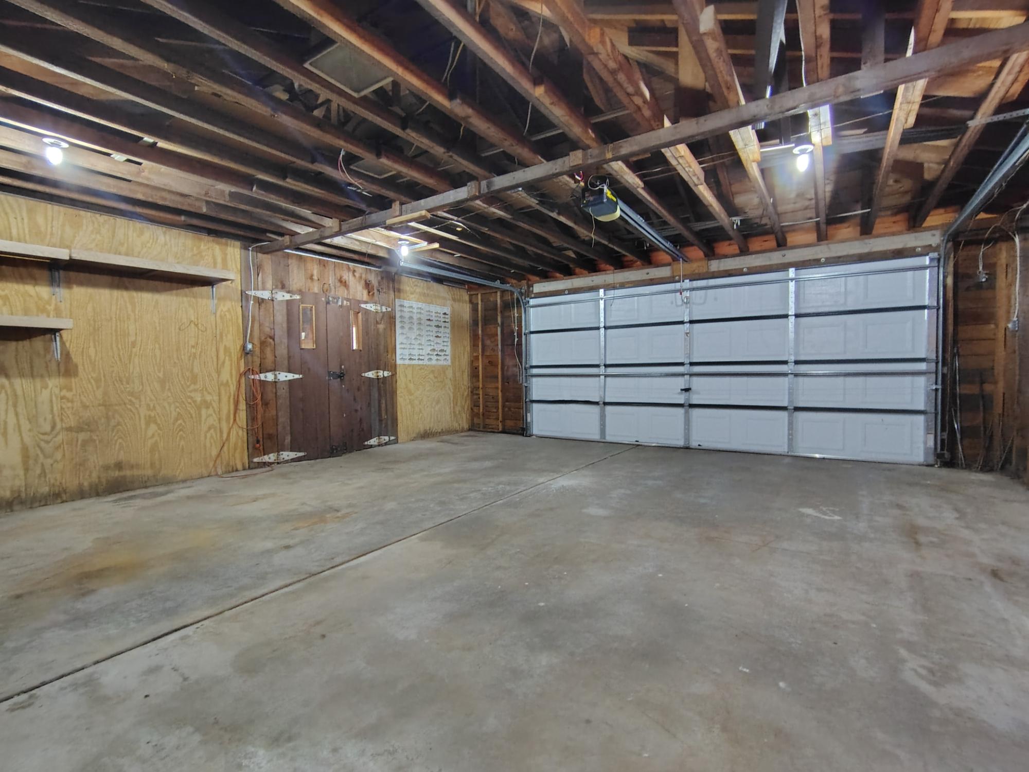 3740 W BEARSKULL RD