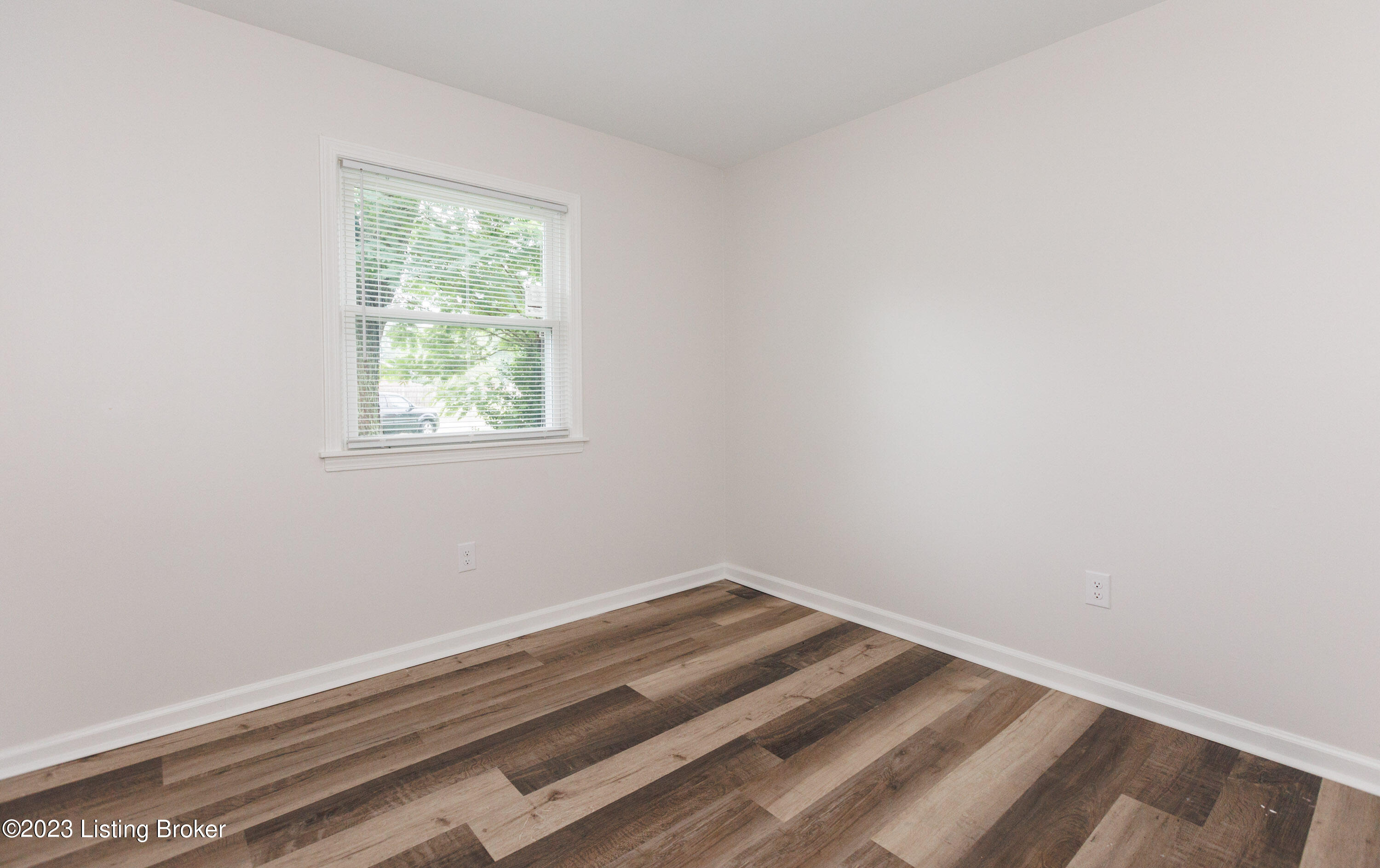 5303 Torrington Ct