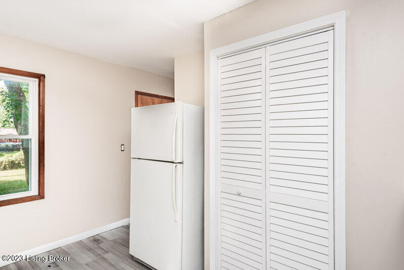 422 W Southside Ct