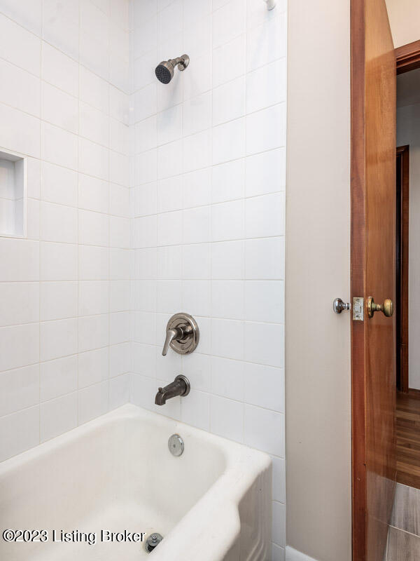 422 W Southside Ct