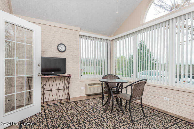 11905 Little Horn Pl