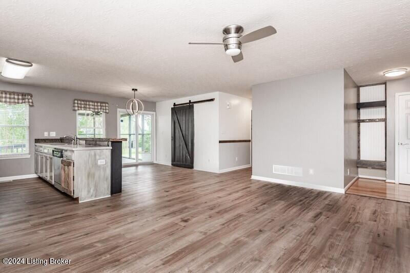 440 Lodie Dr