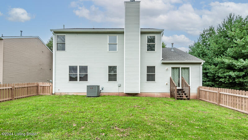 11906 Stable Springs Dr