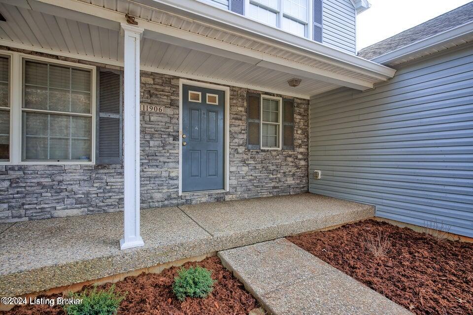 11906 Stable Springs Dr