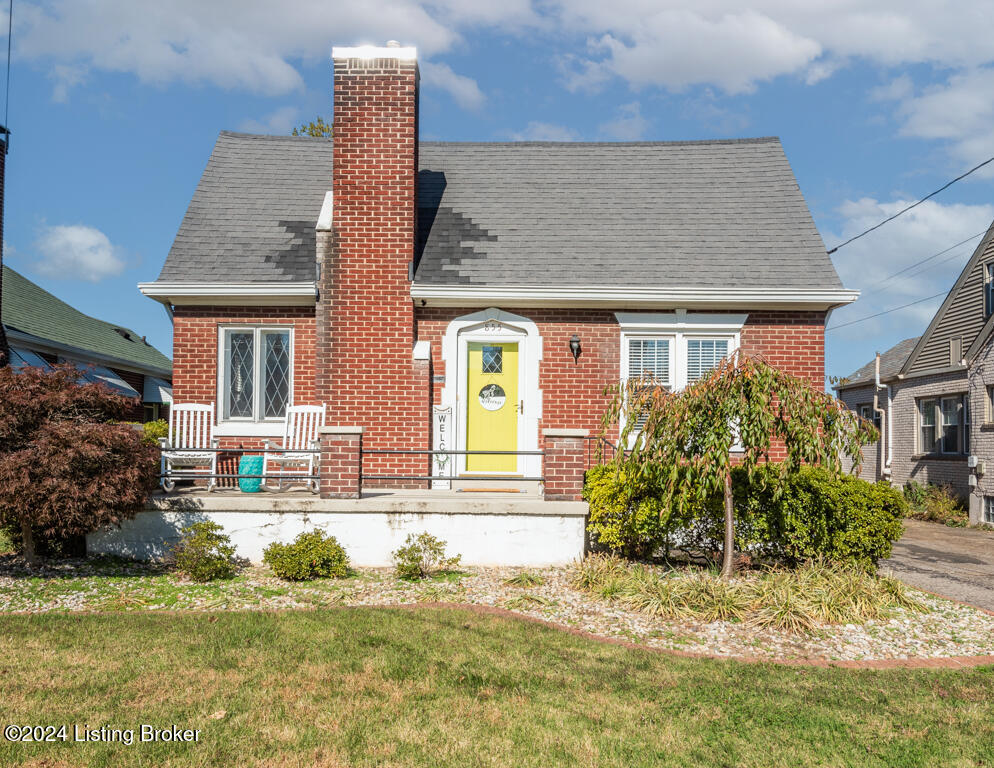 855 Melford Ave