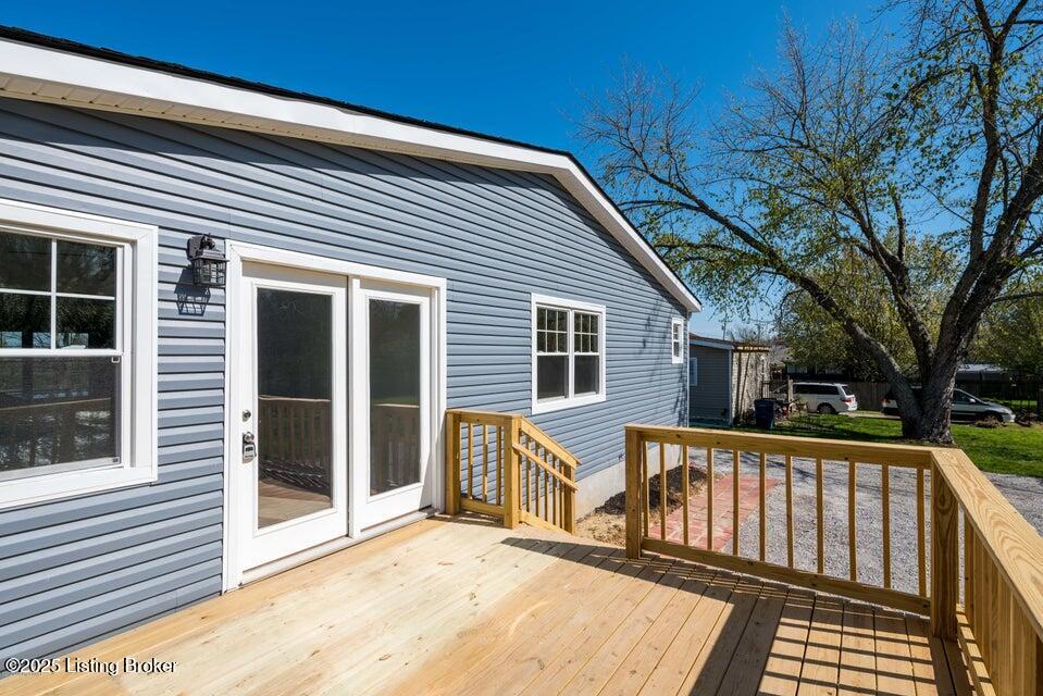 9319 Aiken Rd