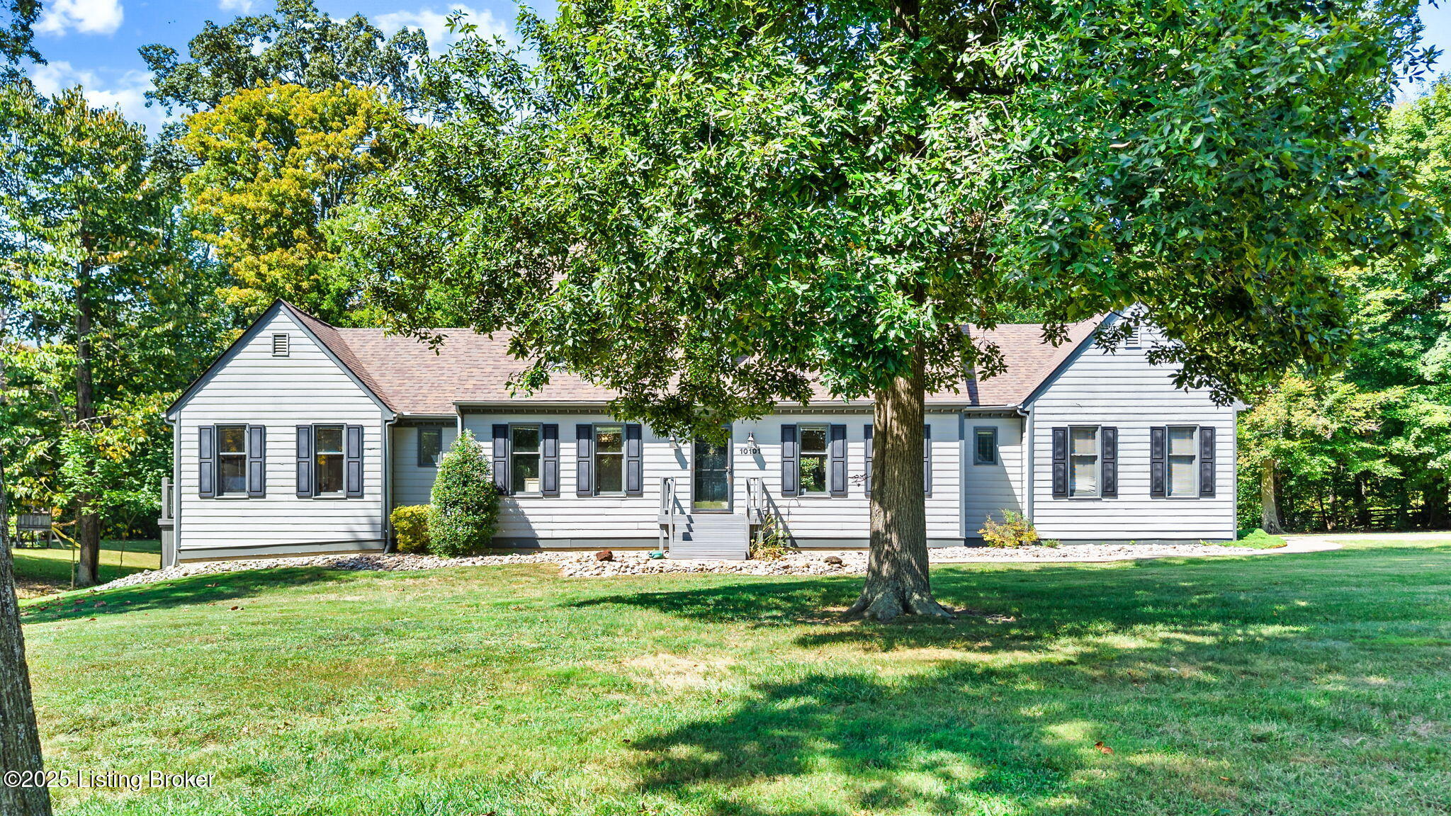 10101 Secretariat Dr