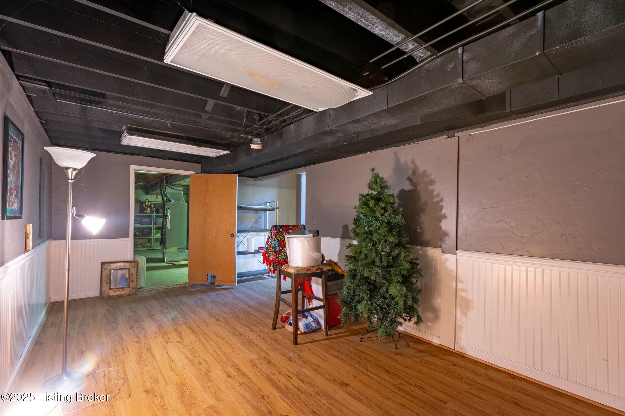 10101 Secretariat Dr