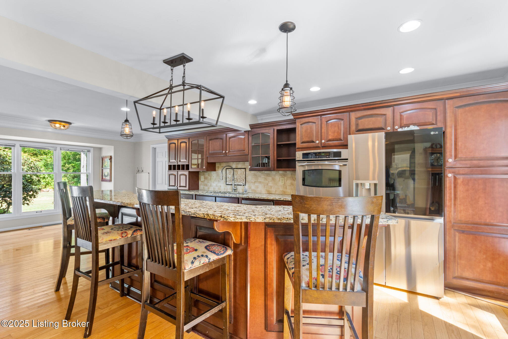 10101 Secretariat Dr