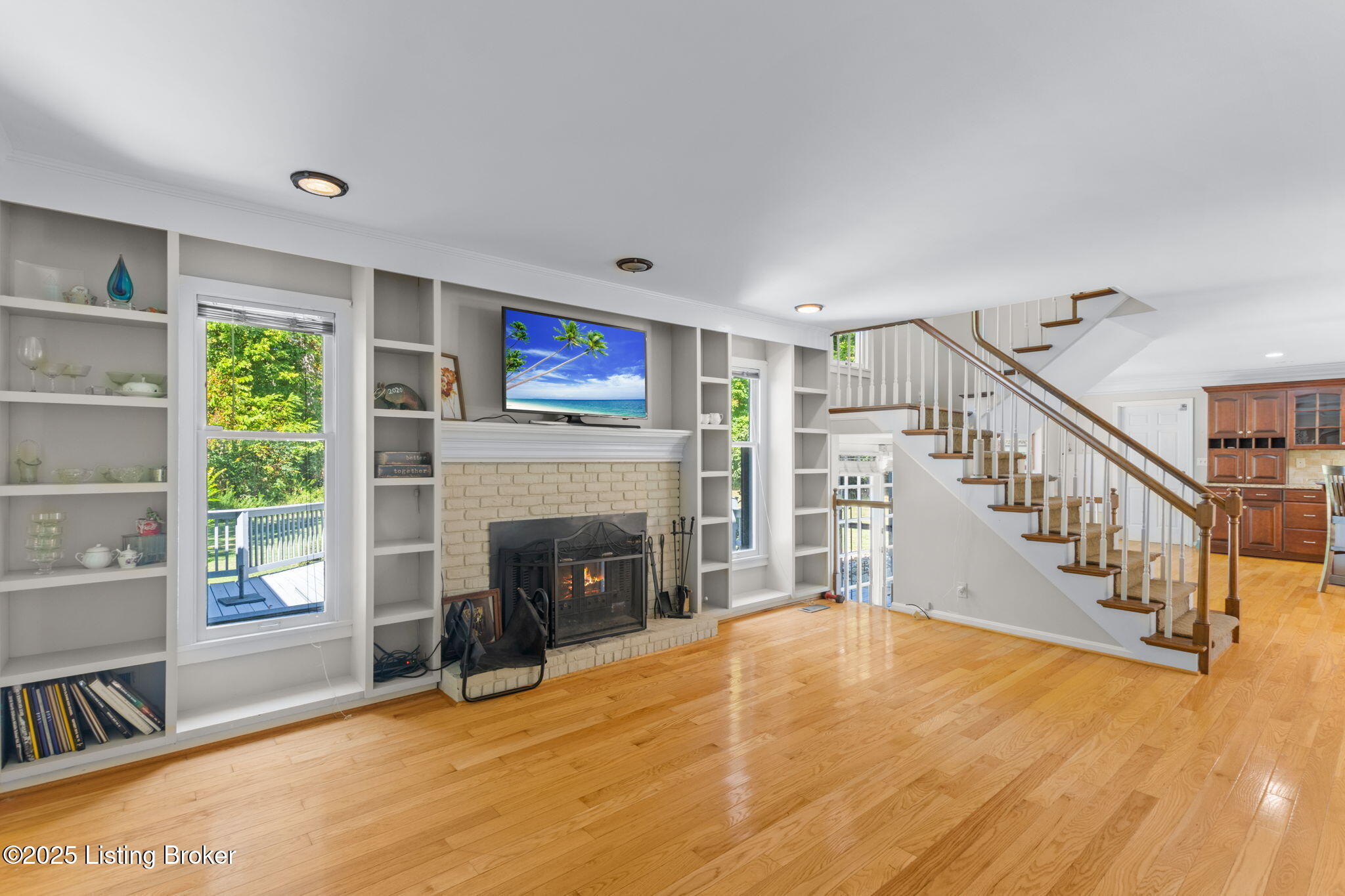 10101 Secretariat Dr