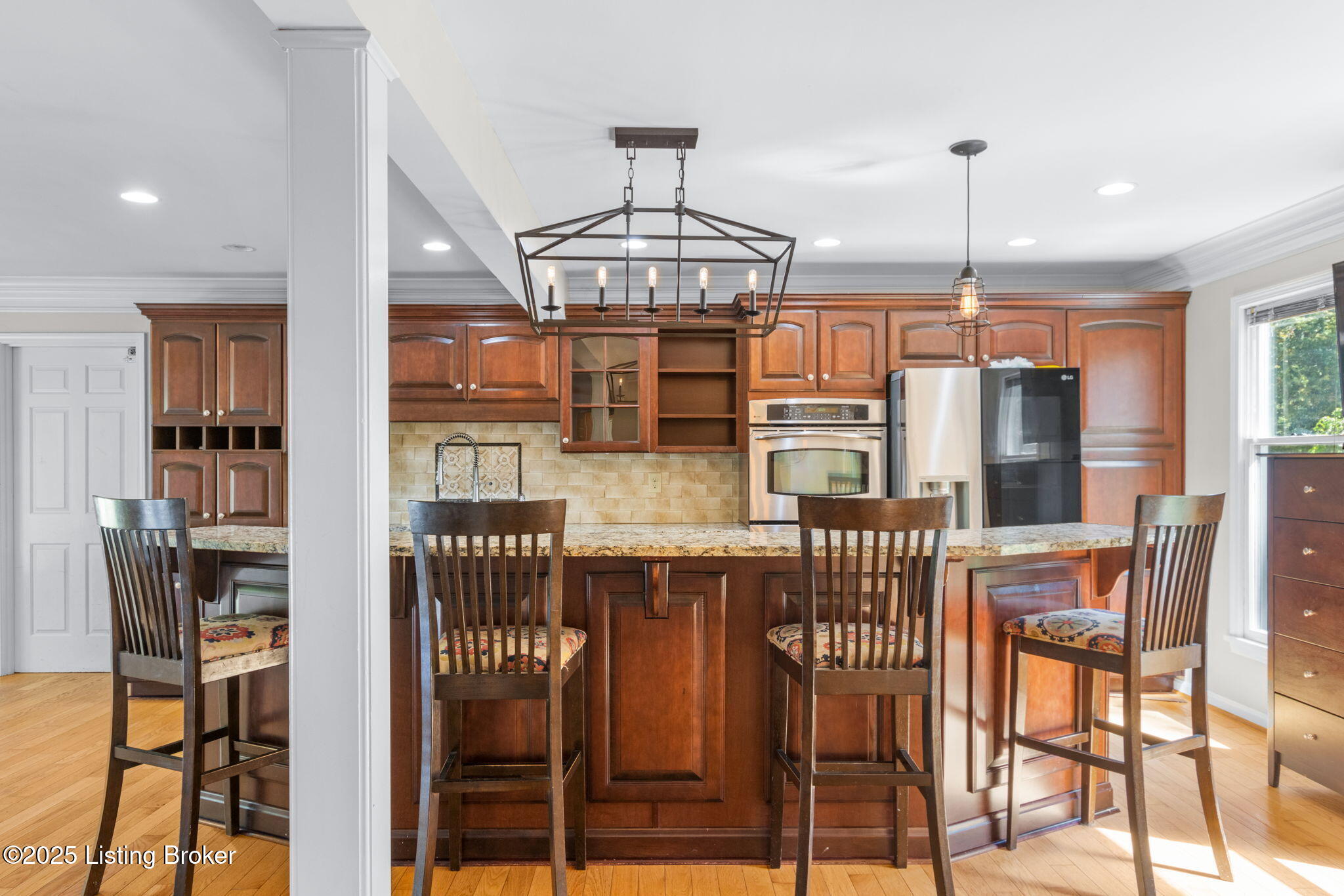 10101 Secretariat Dr