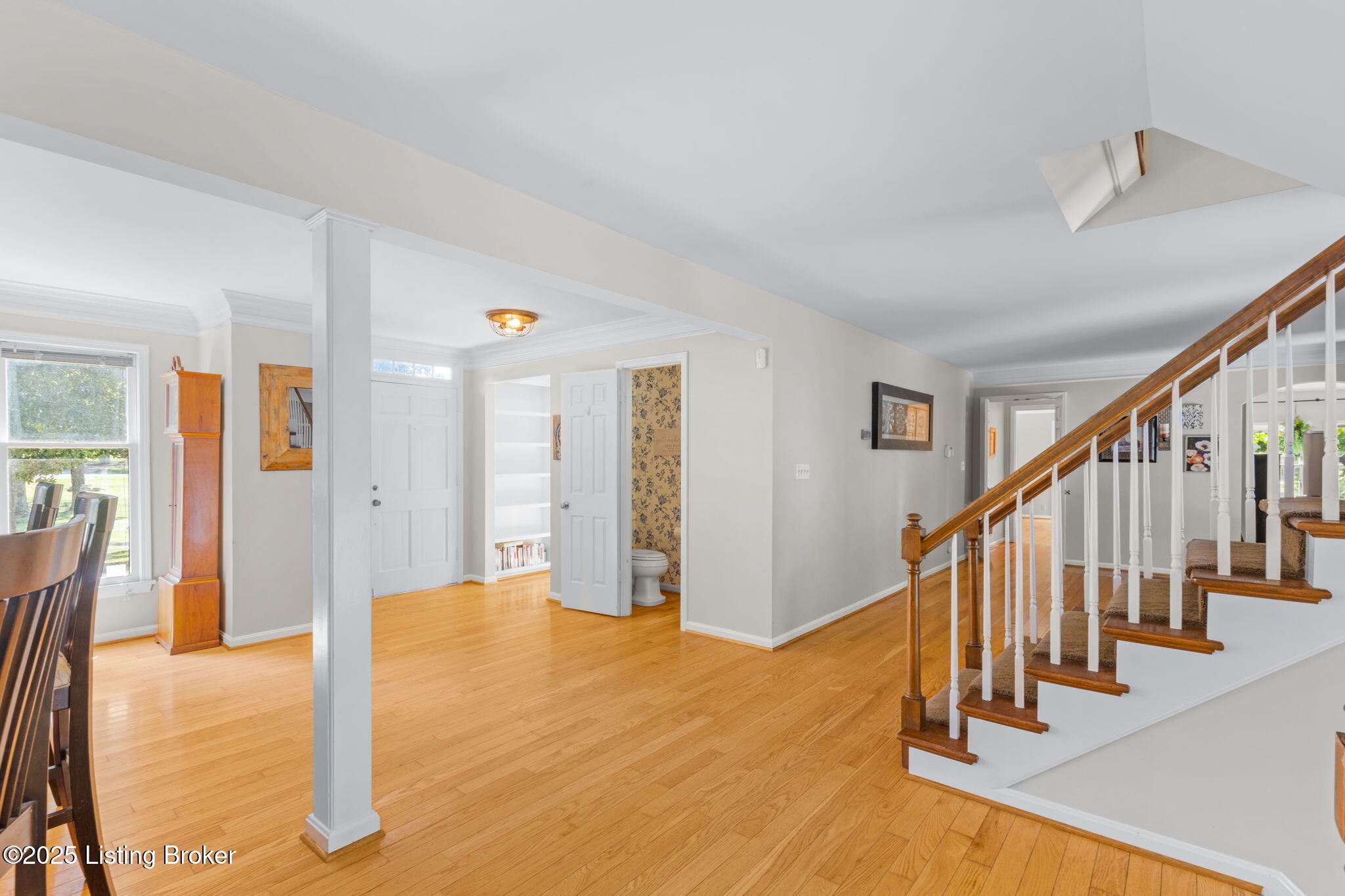 10101 Secretariat Dr