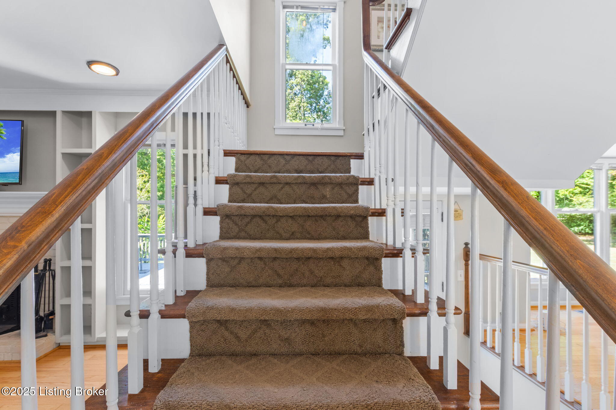 10101 Secretariat Dr