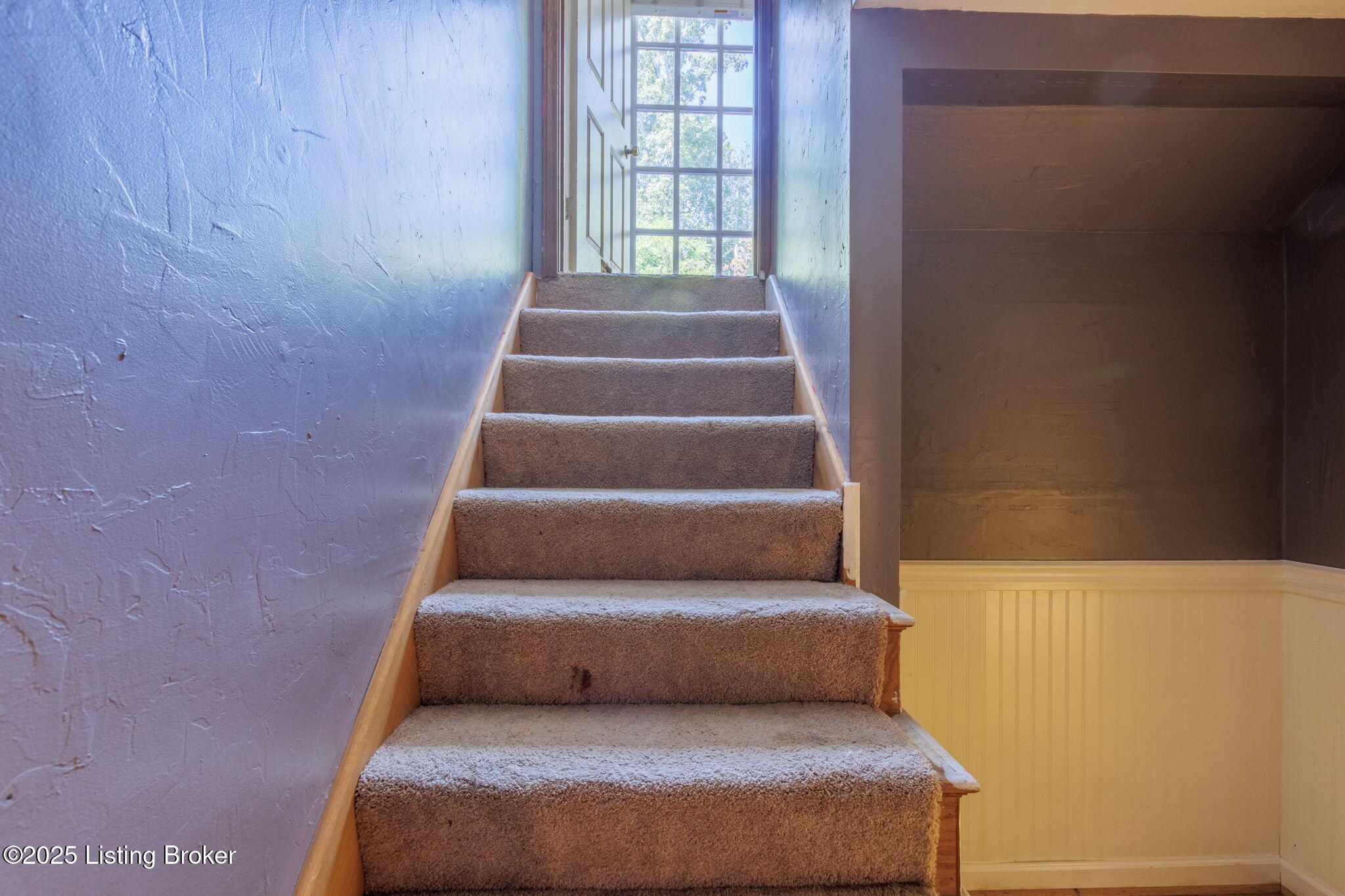 10101 Secretariat Dr