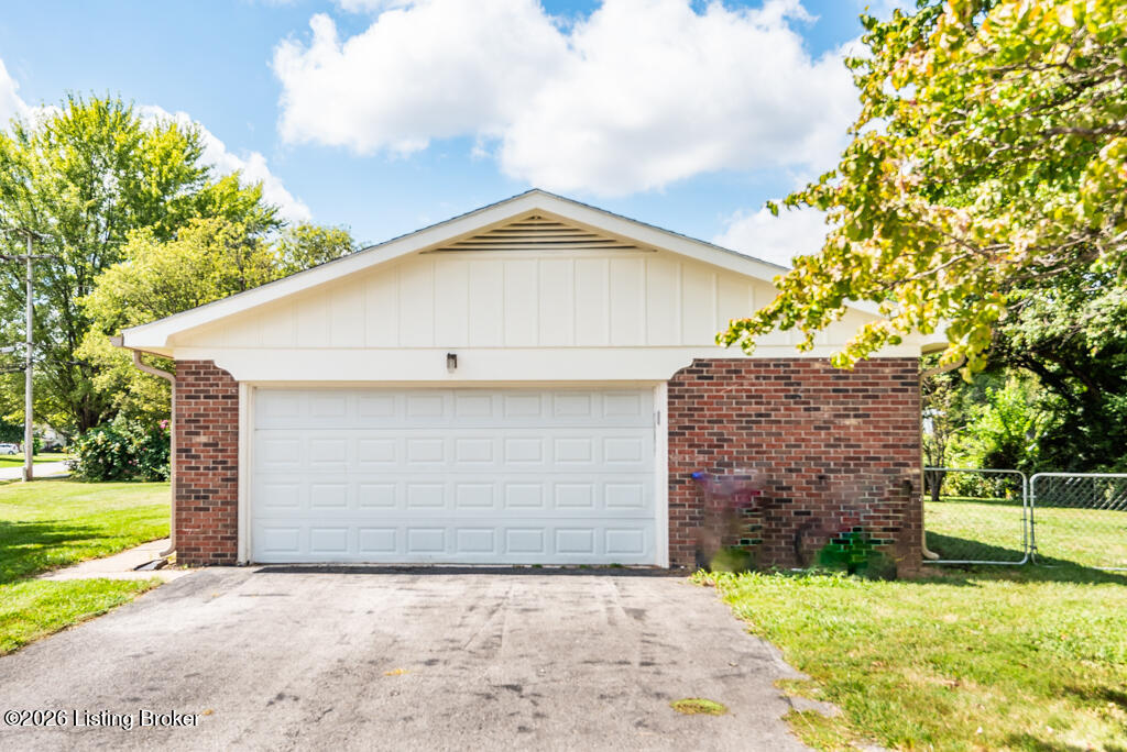 1303 Chinook Trail
